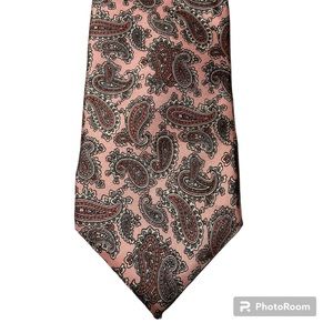 Wembly Silks Pink Paisley 100% Silk Neck Tie